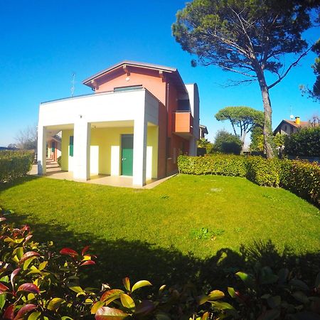 Residence Le Piramidi - Agenzia Cocal Caorle Eksteriør billede