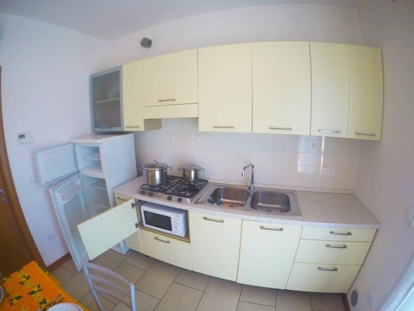 Residence Le Piramidi - Agenzia Cocal Caorle Eksteriør billede